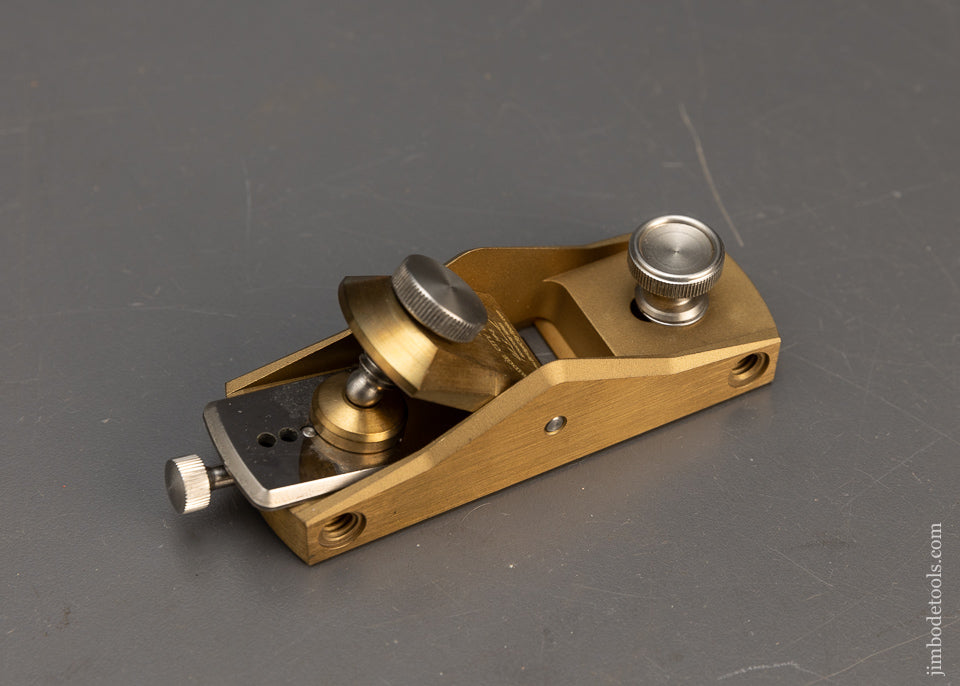 BRIDGE CITY TOOL WORKS HP-8 Mini Low Angle Block Plane with Adjustable Mouth Mint in Box - 116126