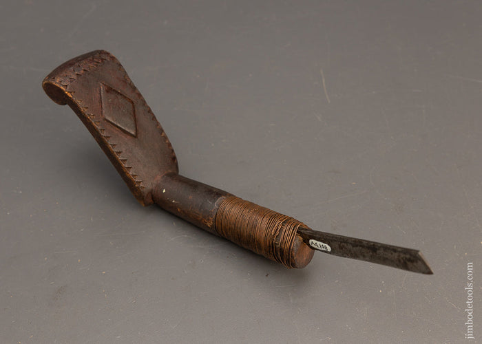 Hand Carved Early Native American Crooked Knife - 116145