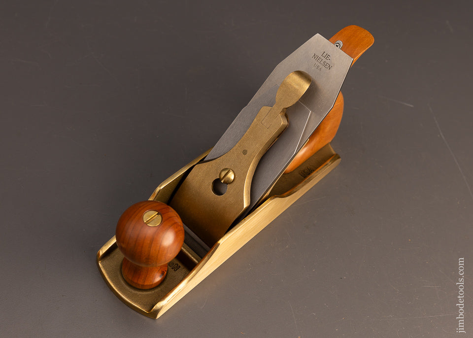 Bronze LIE NIELSEN No. 4 Smooth Plane Mint in Box - 116159