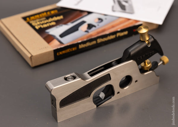 Mint in Box LEE VALLEY VERITAS Medium Shoulder Plane - 116194