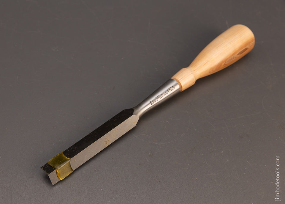 Discontinued LIE NIELSEN 1/2 Inch Corner Chisel Mint in Box - 116199