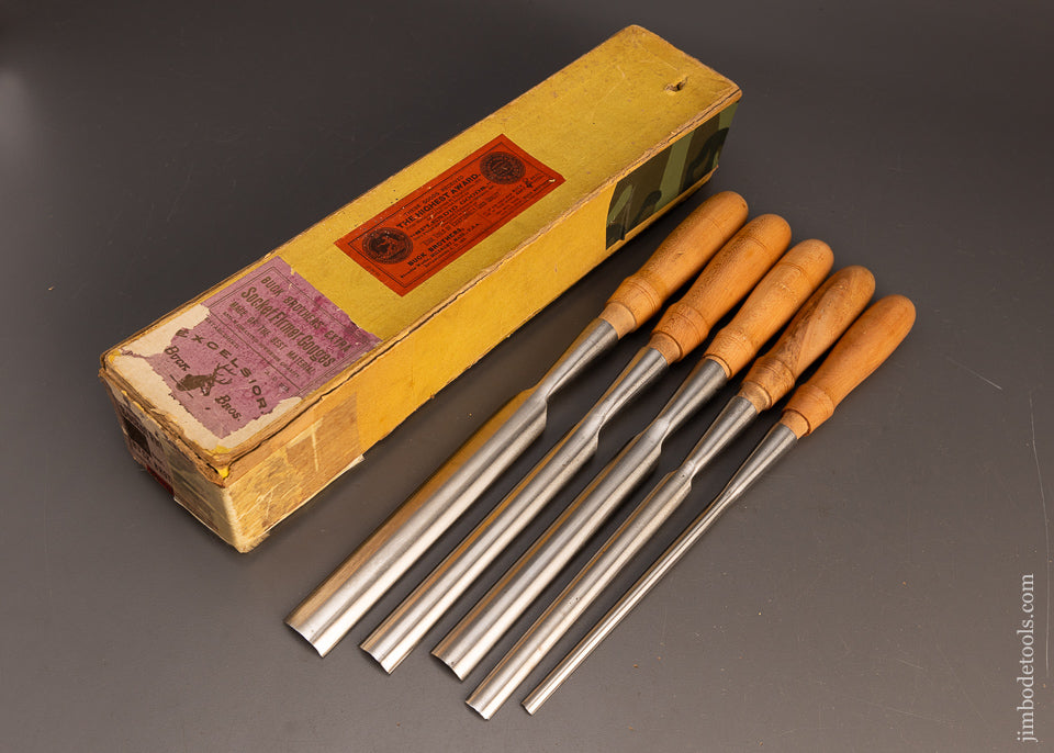 Gouges On Cardboard Box BUCK BROS. Graduated Set of 5 Socket Firmer Gouges in Original Box - 1 ...