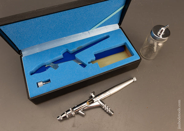 Mint in Box IWATA High End Air Brush - 116250