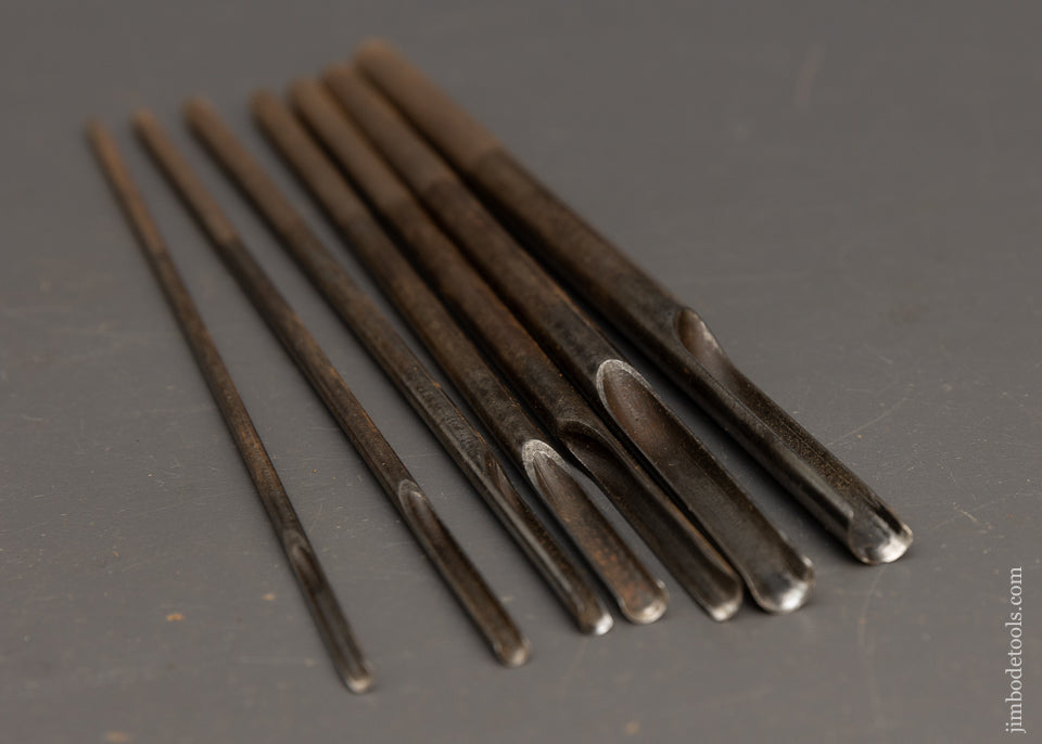 Cool Graduated Set of 7 Pattern Maker’s Precision Paring Gouges - 116290