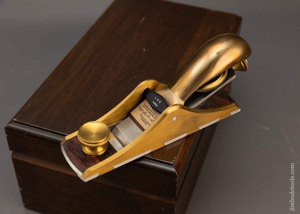 Mint in Box BRIDGE CITY TOOL WORKS CT-8 Dovetailed Block Plane with Adjustable Mouth Walnut Box - 116358