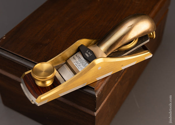 BRIDGE CITY TOOL WORKS CT-7 Low Angle Block Plane Near Mint in Walnut Presentation Box - 116359