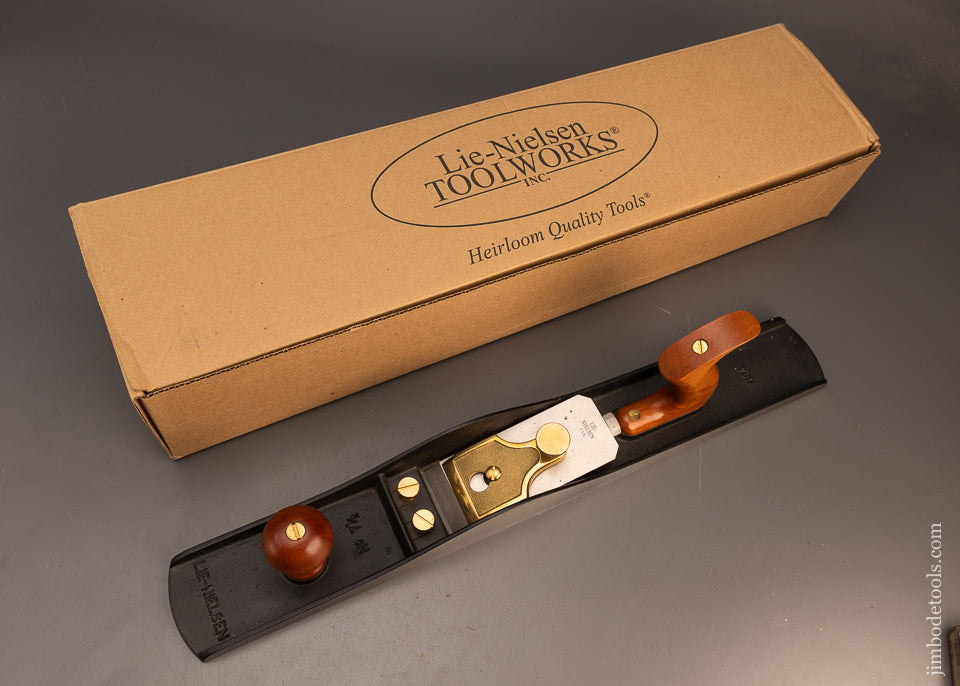 Discontinued LIE NIELSEN No. 7 1/2 Low Angle Jointer Plane with Adjustable Mouth Mint in Box - 116369 - AS OF MAY 13