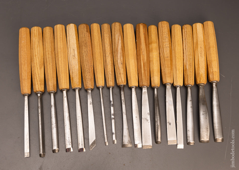 Extra Fine Set of 17 PFEIL SWISS MADE Carving Chisels Gouges - 116373