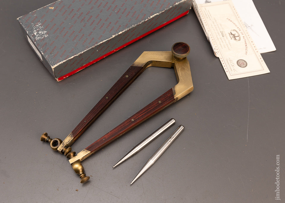 BRIDGE CITY TOOL WORKS DC-40 Compass in Original Box - 116440