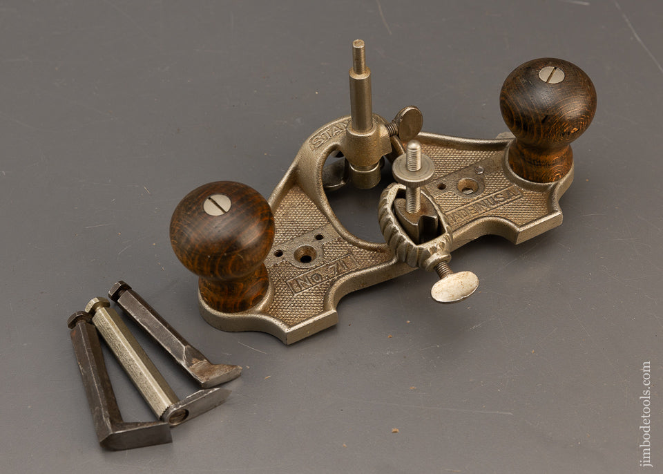 Fine 100% Complete STANLEY No. 71 Router Plane - 116453