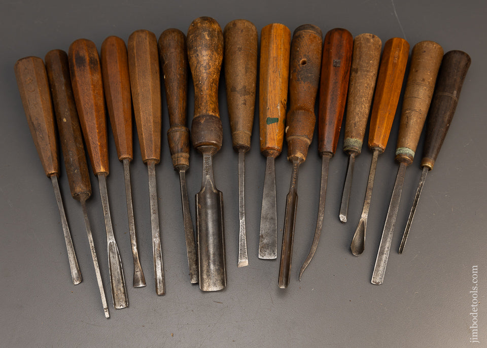 15 Assorted Carving Chisels Gouges - 116533