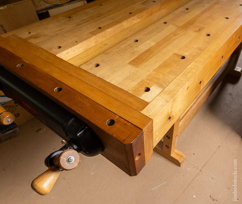 Massive LEE VALLEY VERITAS Work Bench with TUCKER Pattern Maker’s Vise & a Twin Screw Veritas Chain Drive Tail Vise - 116556 - AS OF JUNE 16