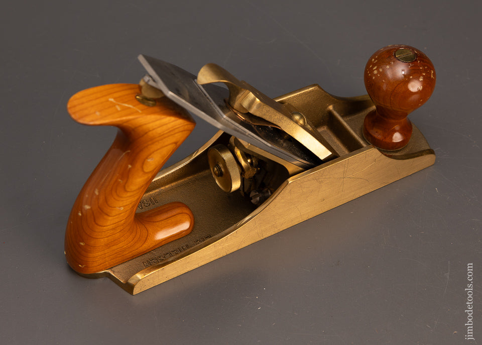 Excellent LIE NIELSEN No. 4 Bronze Smooth Plane - 116564