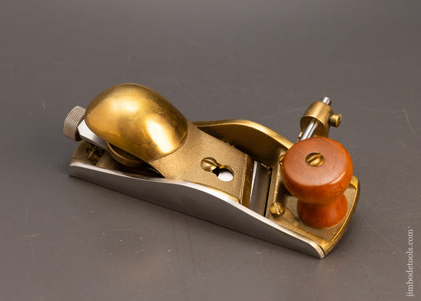 Fine LIE NIELSEN No. 140 Skew Block Plane in Bronze - 116565