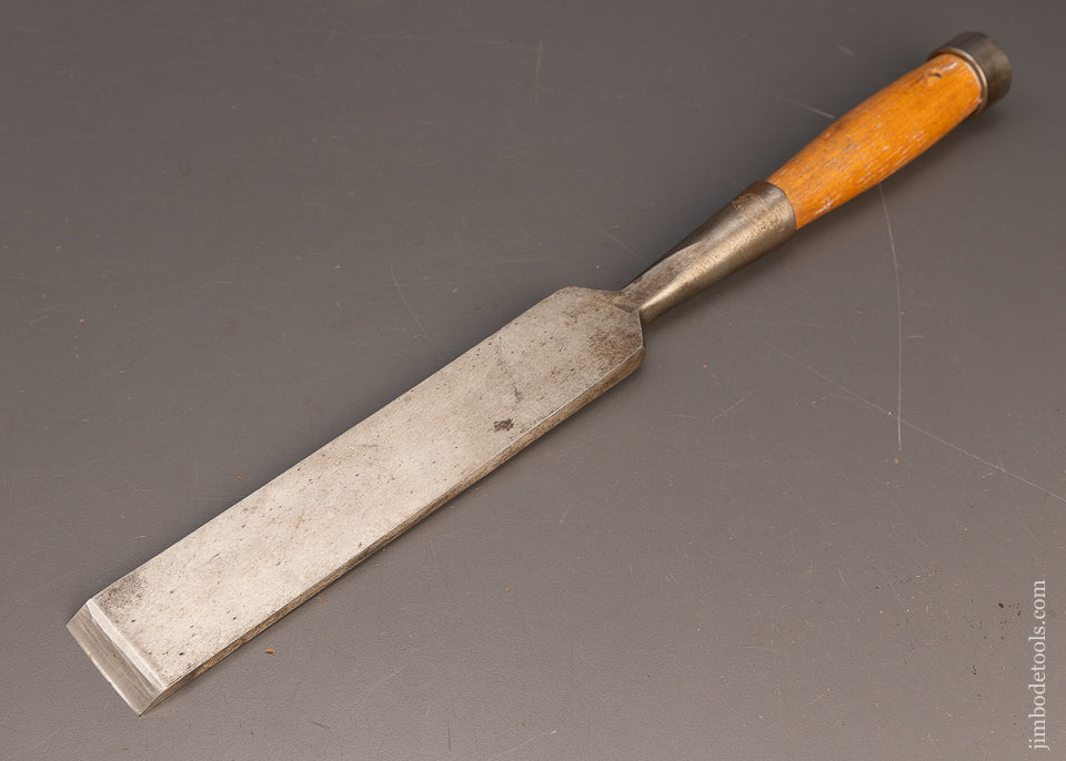 Near Mint GREENLEE 1 1/2 Inch (SCHNAFF) Heavy Framing Chisel - 116587