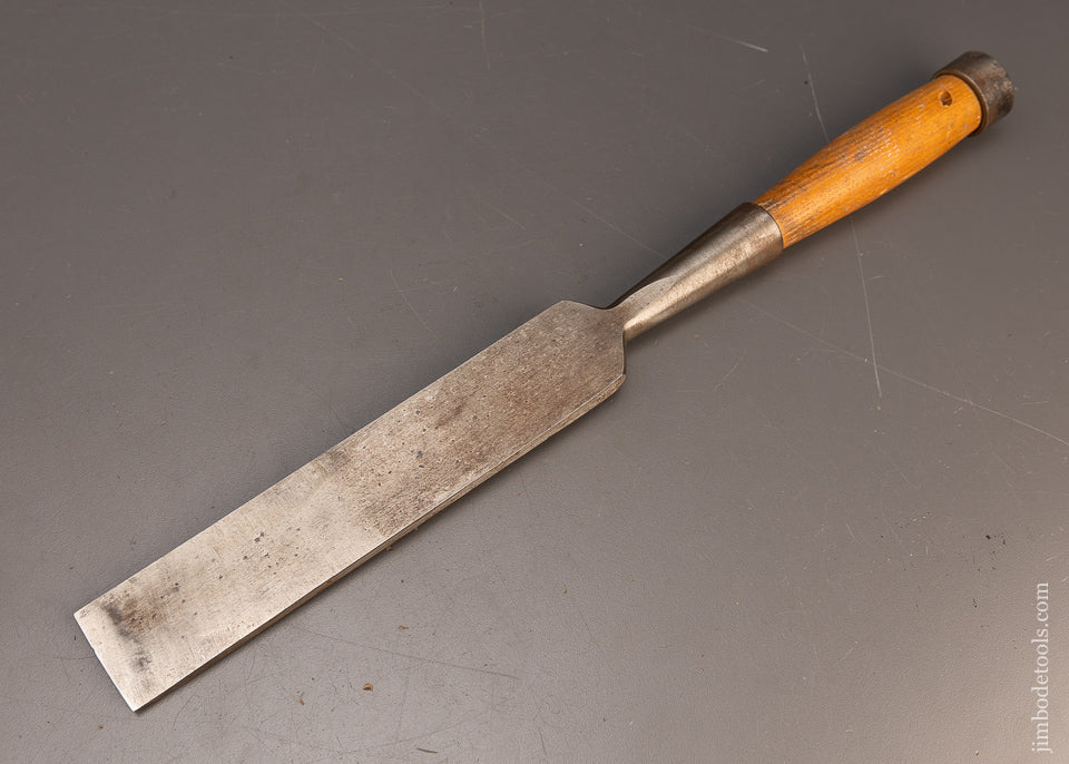 Near Mint GREENLEE 1 1/2 Inch (SCHNAFF) Heavy Framing Chisel - 116587