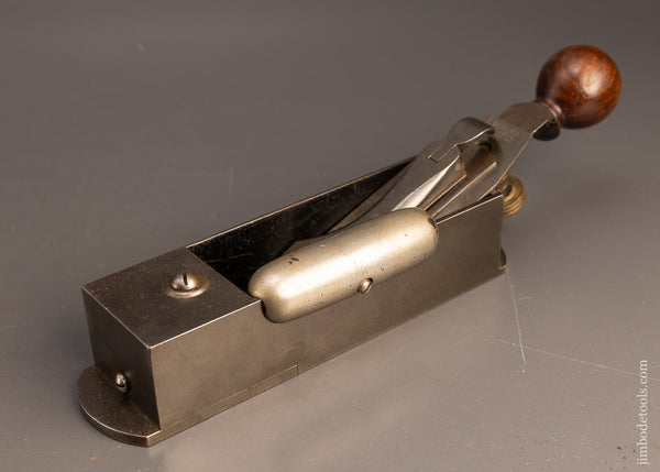 Spectacular STANLEY No. 9 Piano Maker’s Miter Plane with Hot Dog - 116592