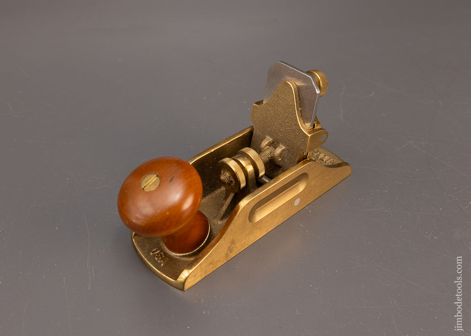 Fine LIE NIELSEN No. 212 Scraper Plane in Bronze Out of Stock & Unavailable @ Lie Nielsen - 116598