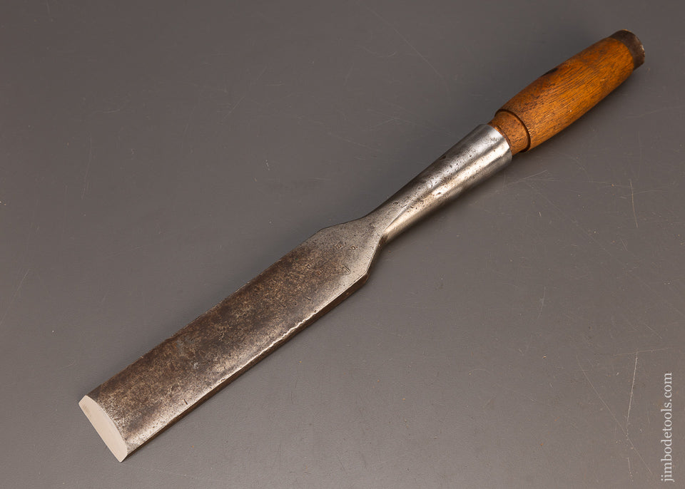 Fantastic 1 3/4 Inch Heavy Framing Chisel by UNDERHILL Edge Tool Co. - 116608