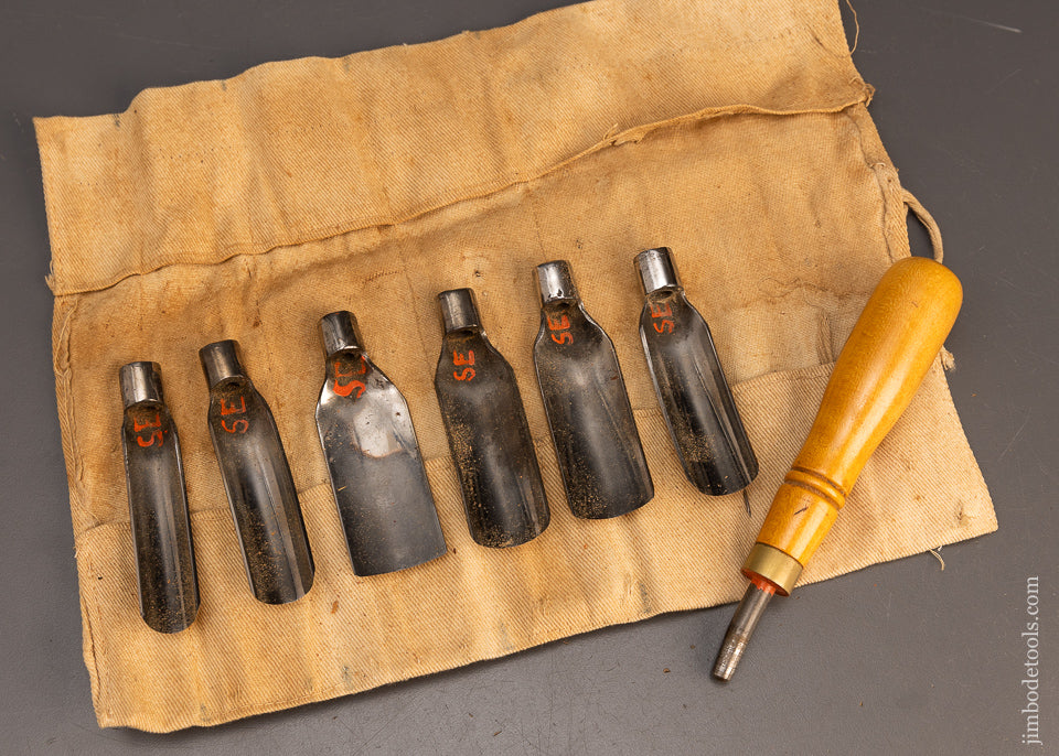 ADAMS & NELSON 7 Piece Set of Pattern Maker’s Gouges with Interchangeable Irons - 116669