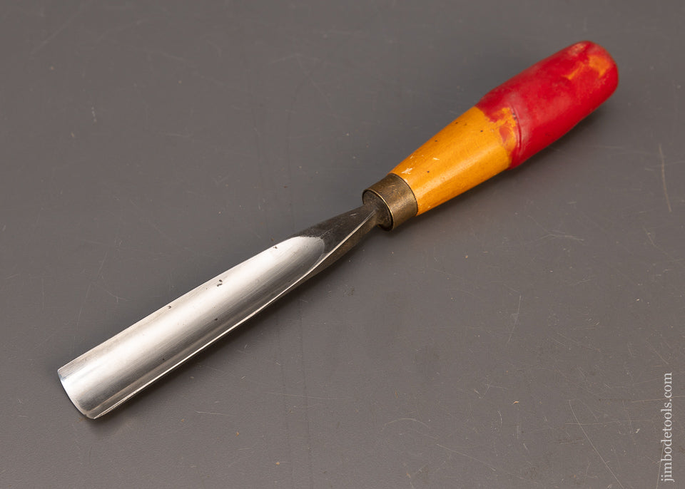 Fat ADDIS Carving Gouge, Chisel 1 1/8 Inches Wide No. 7 Sweep - 116707