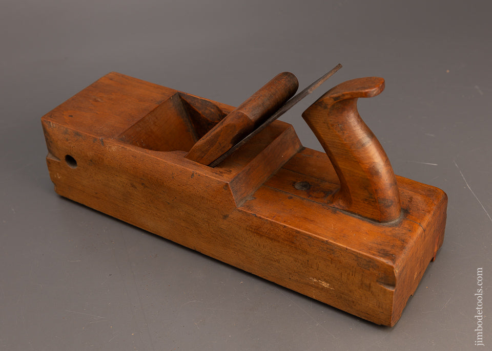Fine 4 Inch Crown Moulding Plane by H.W. DELL (Baltimore) - 116722