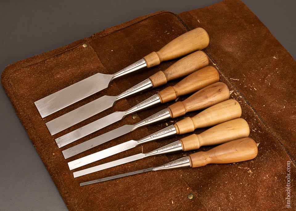Fine Set of 7 LIE NIELSEN Bevel Edge Chisels in Leather Roll - 116742 - AS OF JUNE 23