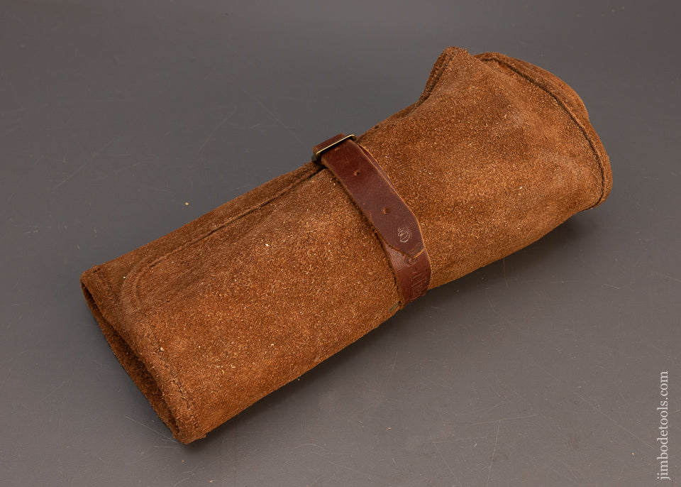 Fine Set of 7 LIE NIELSEN Bevel Edge Chisels in Leather Roll - 116742 - AS OF JUNE 23