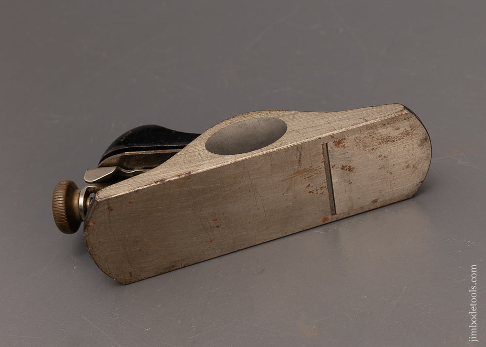 Good STANLEY No. 9 1/2 Block Plane with Adjustable Mouth - 116841