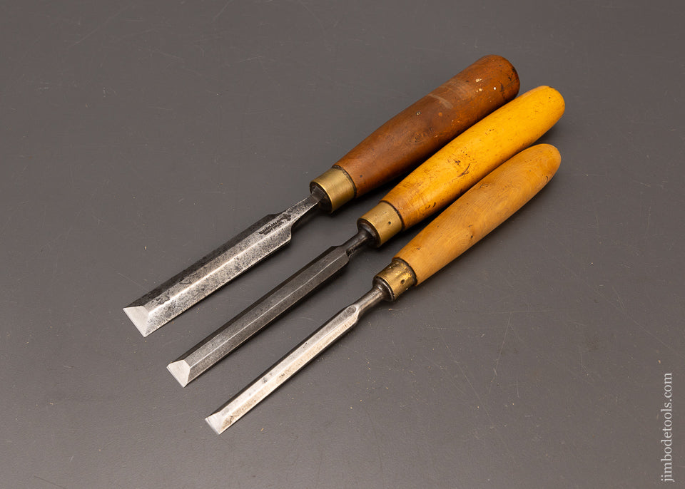 3 Very Sharp MARPLES Boxwood Handled Bevel Edge Chisels - 116864