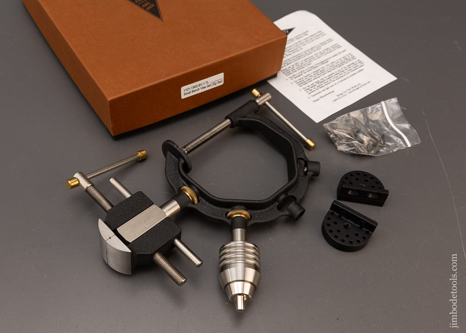 BRIDGE CITY TOOL WORKS Mint in Box BV-1 TL Small Bench Vise Set - 116930