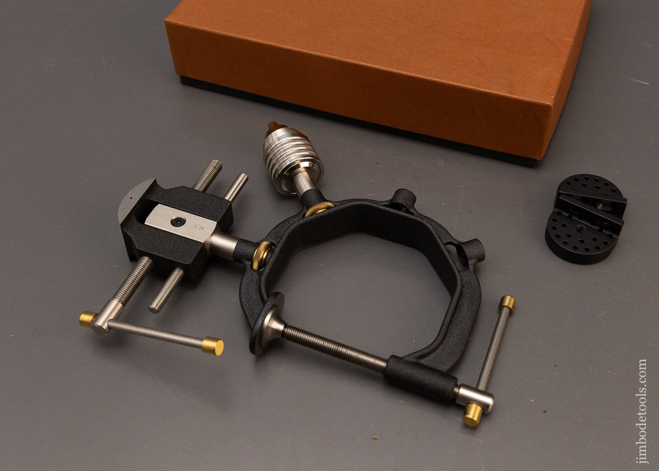 BRIDGE CITY TOOL WORKS Mint in Box BV-1 TL Small Bench Vise Set - 116930