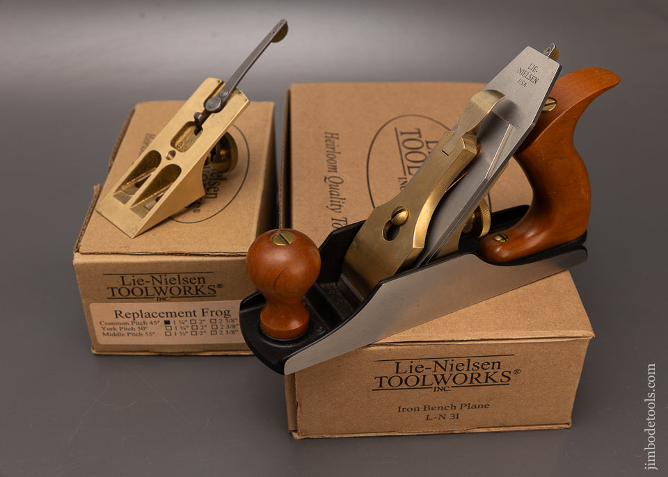 LIE-NIELSEN-Iron-Bench-Plane-with-Frog-Near-Mint-in-Boxes-117003