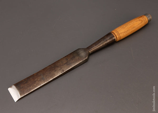 Excellent-J.W.-MIX-&-CO.-1-1/2-Inch-(Schnaff)-Heavy-Framing-Chisel-117088