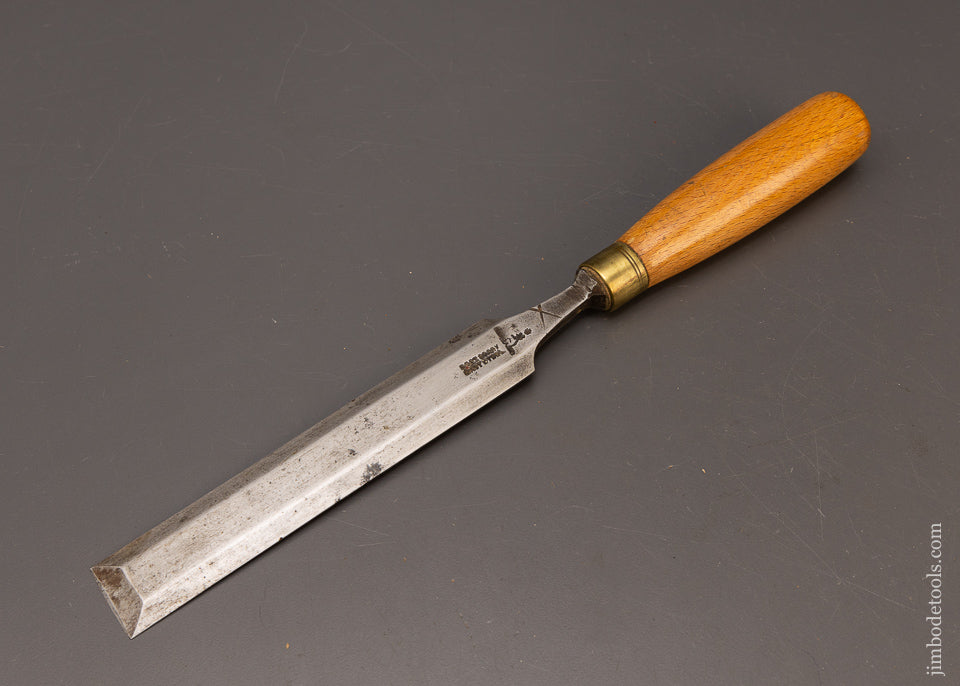Fine-ROB’T.-SORBY-1-1/4-Inch-Paring-Chisel-117109