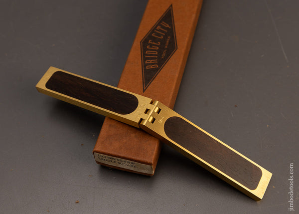 BRIDGE-CITY-TOOL-WORKS-SS-4-Saddle-Square-Mint-in-Box-117286