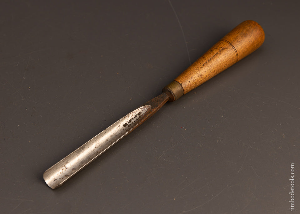 ADDIS-11/16-Inch-Carving-Gouge-No.-10-Sweep-117501