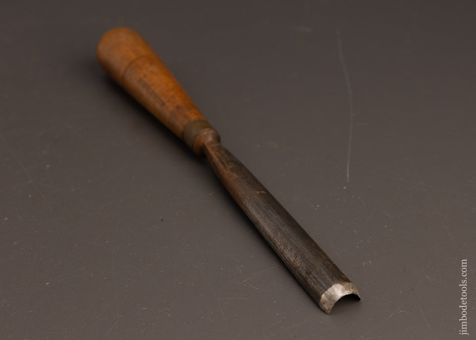 ADDIS-11/16-Inch-Carving-Gouge-No.-10-Sweep-117501