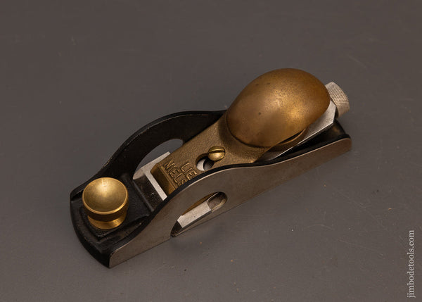 Fine-LIE-NIELSEN-No.-60-1/2-Rabbet-Block-Plane-117539