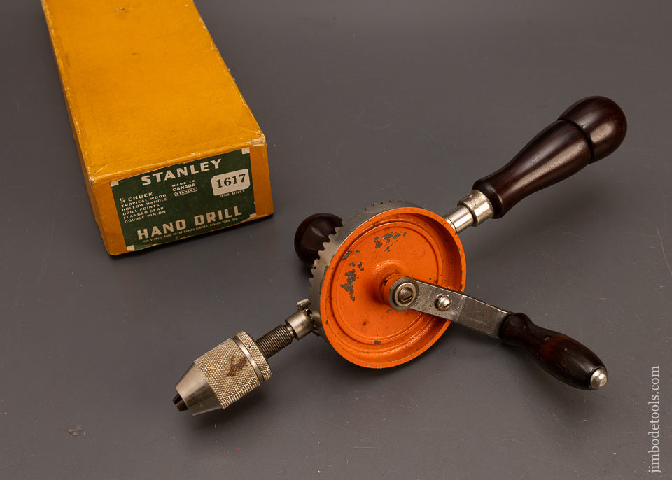 Near-Mint-in-Box-STANLEY-No.-1617-Hand-Drill-with-Rosewood-Handles-117550