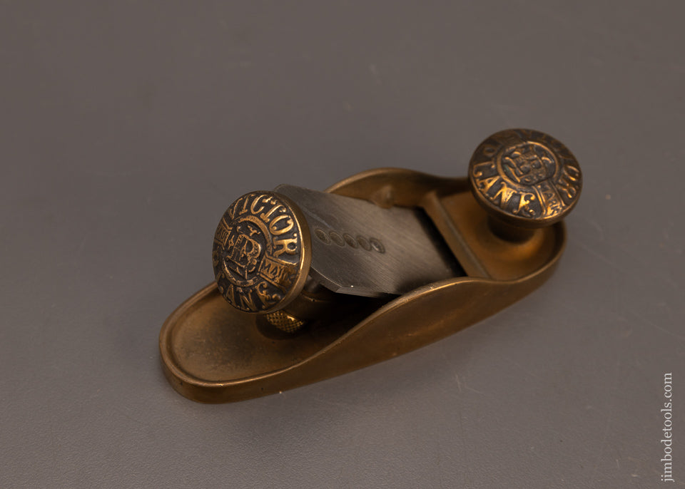 Gorgeous-Brass-BAILEY-VICTOR-Block-Plane-117579