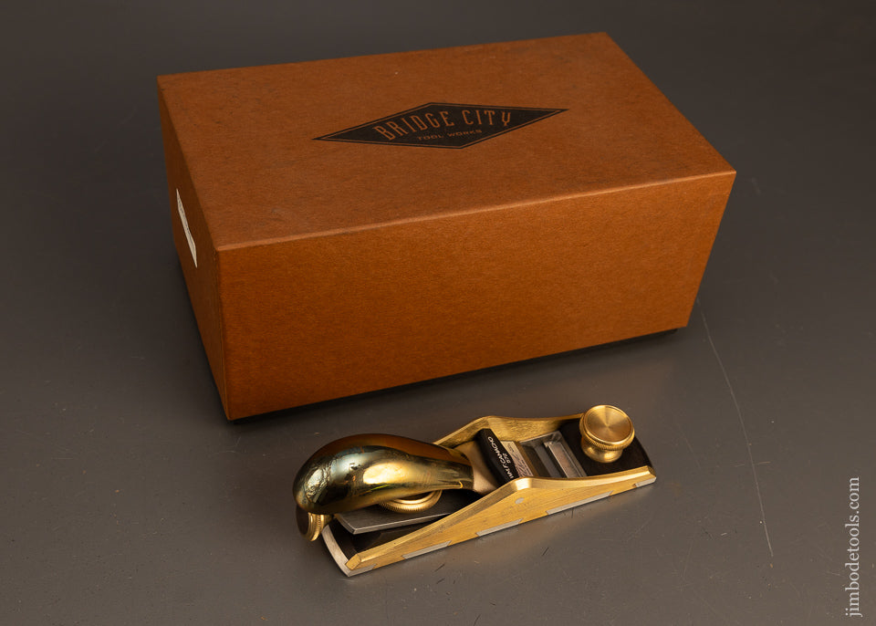 BRIDGE-CITY-TOOL-WORKS-CT-7-Low-Angle-Block-Plane-with-Adjustable-Mouth-Mint-in-Box-117615