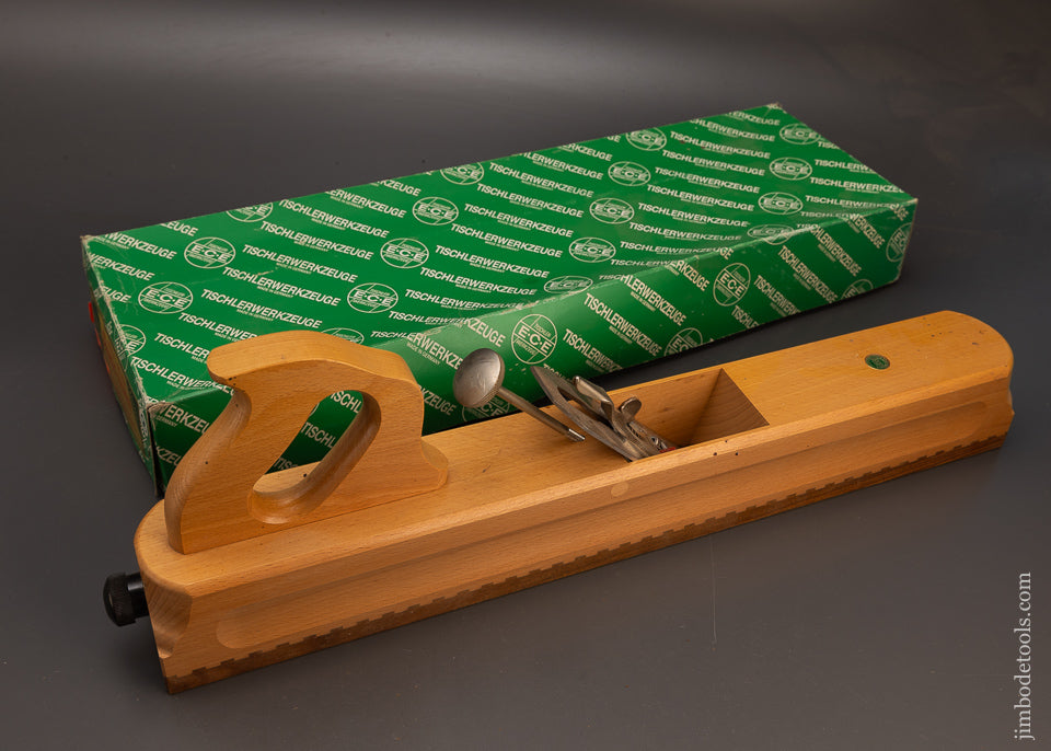 Mint-&-Unused-ECE-Adjustable-23-1/2-Inch-Jointer-Plane-in-Original-Box-117718