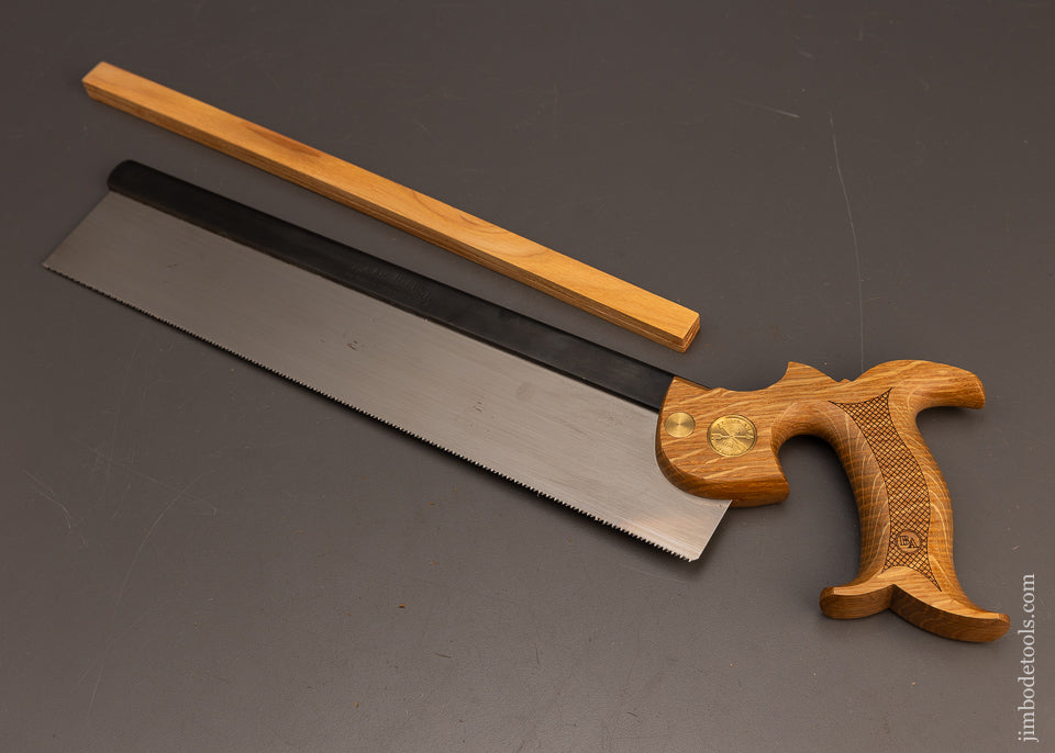 Mint-&-Unused-BAD-AXE-TOOL-WORKS-14-Inch-Bayonet-Carcass-Saw-117722A