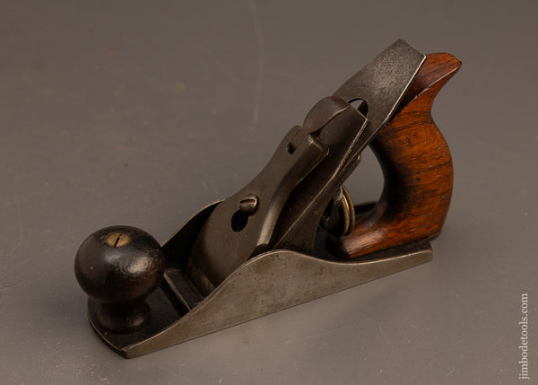 Fine-Early-STANLEY-No.-1-Smooth-Plane-117732