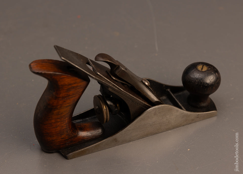 Fine-Early-STANLEY-No.-1-Smooth-Plane-117732