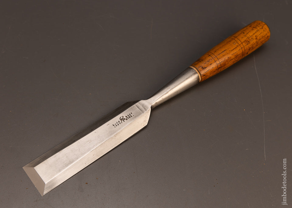 Extra-Fine-1-1/2-Inch-BUCK-BROS.-Bevel-Edge-Chisel-117737
