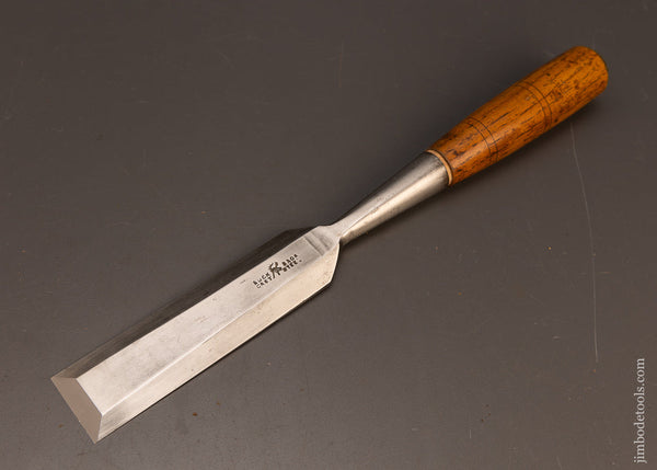 Extra-Fine-1-1/2-Inch-BUCK-BROS.-Bevel-Edge-Chisel-117737