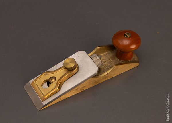 Extra-Fine-LIE-NIELSEN-No.-97-1/2-Chisel-Plane-117741