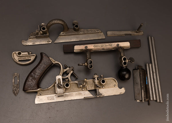 Fine-STANLEY-No.-45-Combination-Plow-Plane-with-10-Cutters-&-4-Stops-117779